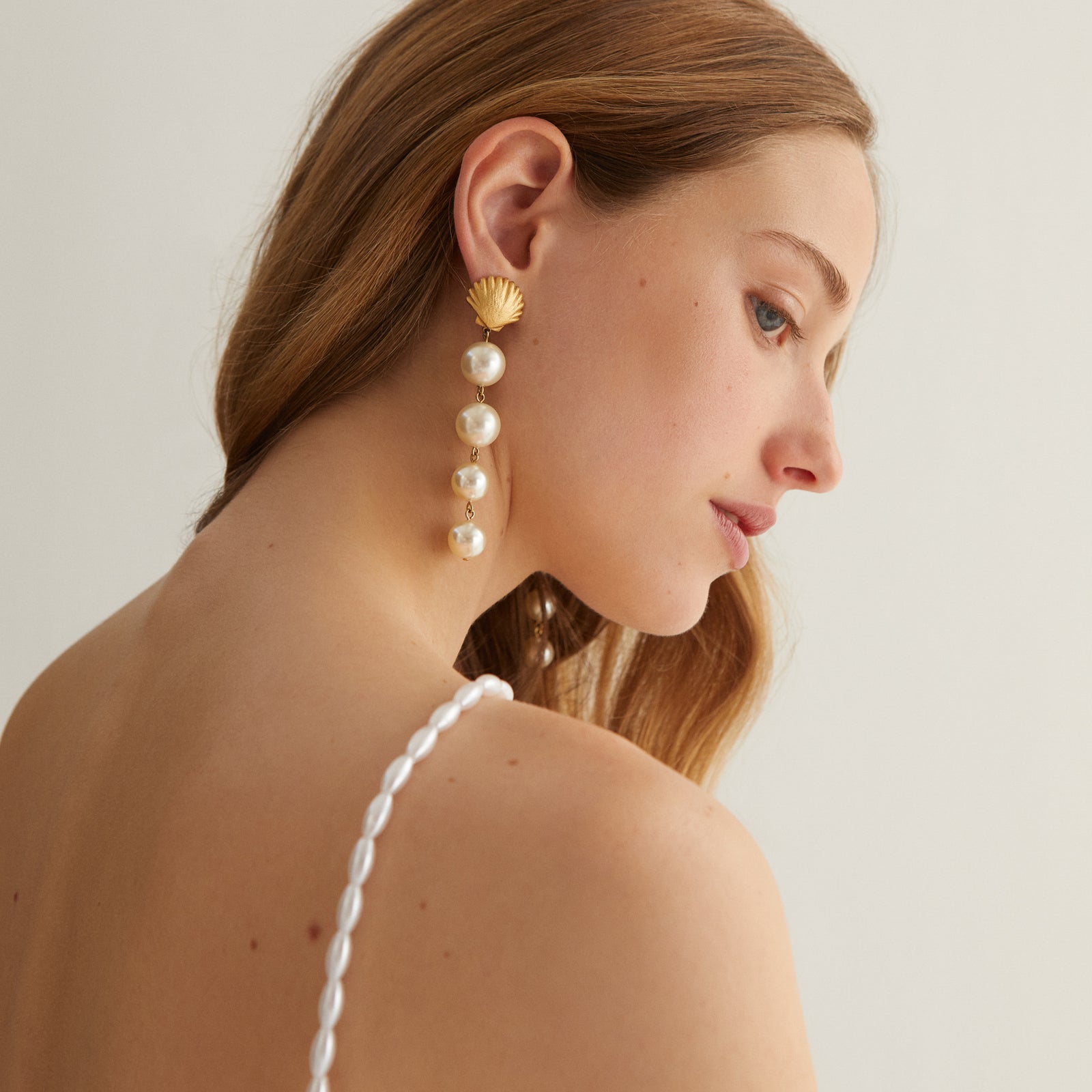 Boucles D'oreilles à Levier - Cercle Vague Océan - Or Blanc Massif 14 Carats Avec Strass CZ